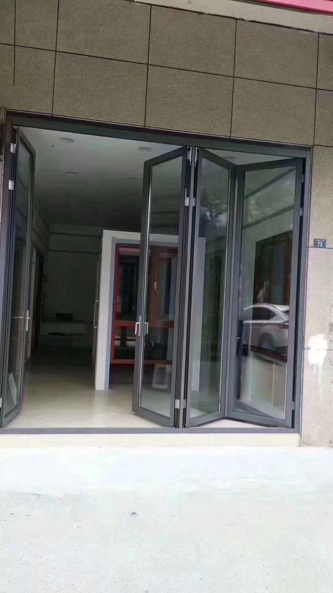重型折叠门